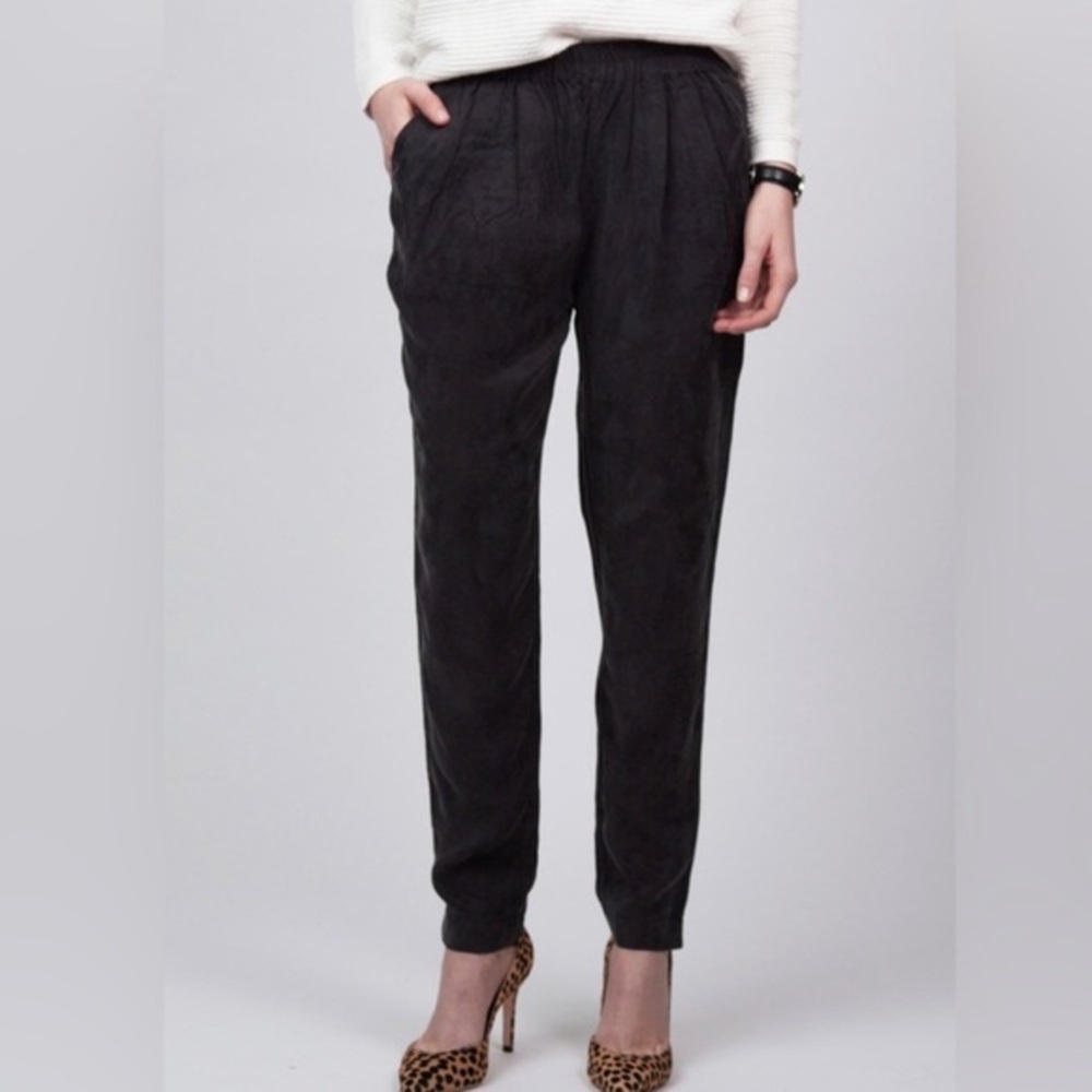 Won Hundred black relaxed fit jogger Brandy pants in size 4